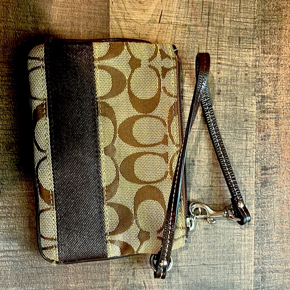 Coach Wallet Brown and tan